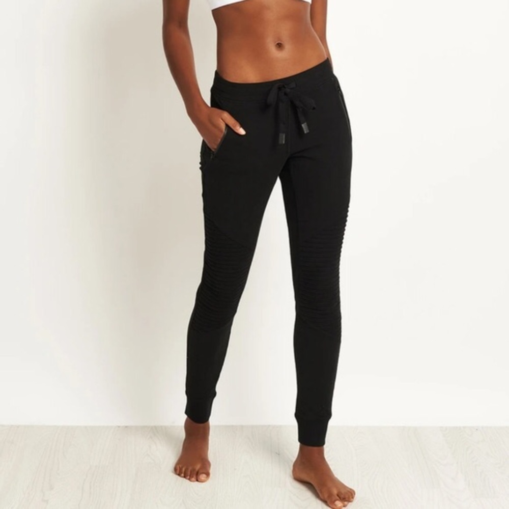 Alo Black Urban Moto Sweatpant